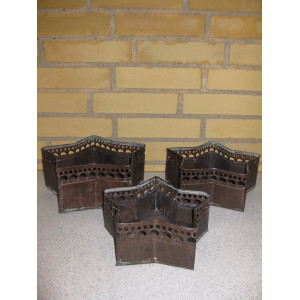 https://www.gave-boden.dk/1336-1385-thickbox/metal-potter.jpg