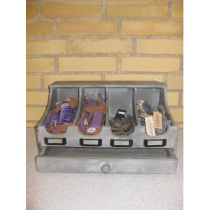 https://www.gave-boden.dk/1930-1978-thickbox/traekasse-med-skuffe.jpg