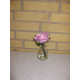 Glasvase med rose lilla